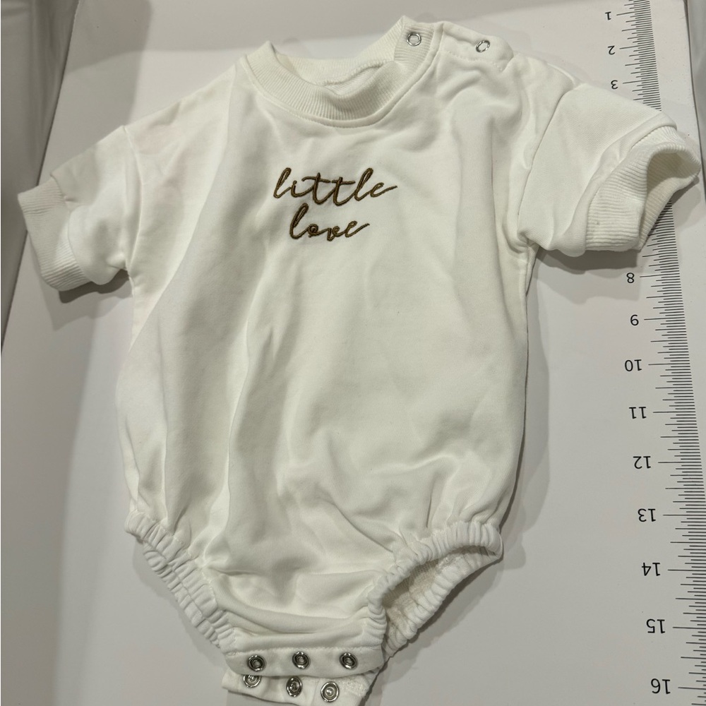 Embroidered “Little Love” Short Sleeve Baby Onesie - Picture 2 of 4